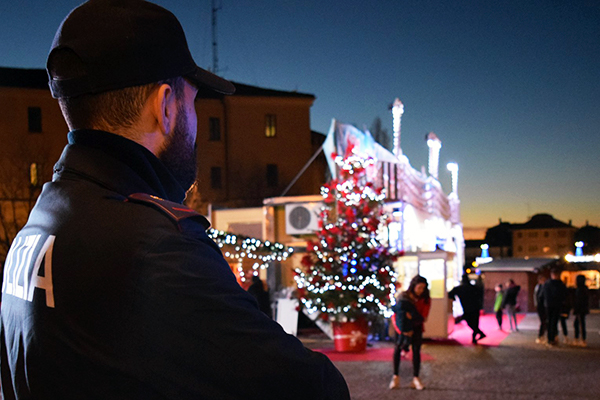 mercatini natale polizia